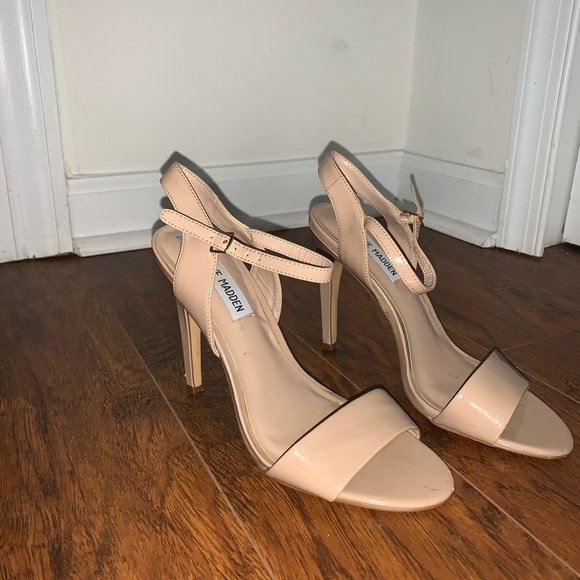 Steve Madden Stecy Sandal - Picture 2 of 5